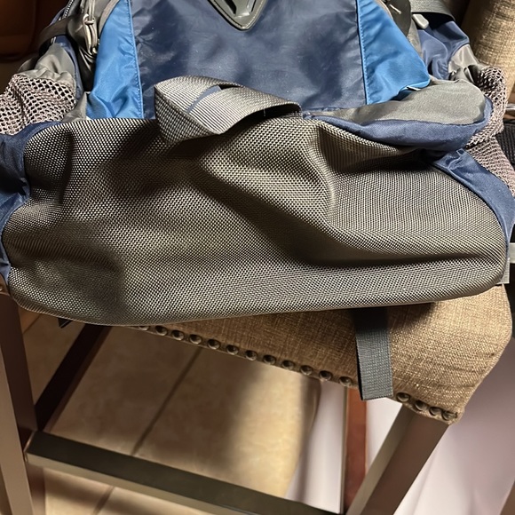 The North Face Yavapai backpack men's  Blue Backpack - Picture 11 of 11